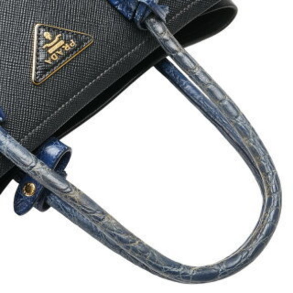 Prada Doubre Triangle Logo Plate Shoulder Bag Black Navy Blue Crocodile - Picture 9 of 10